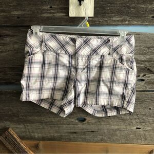 Smart set size 4 wide waistband plaid shorts